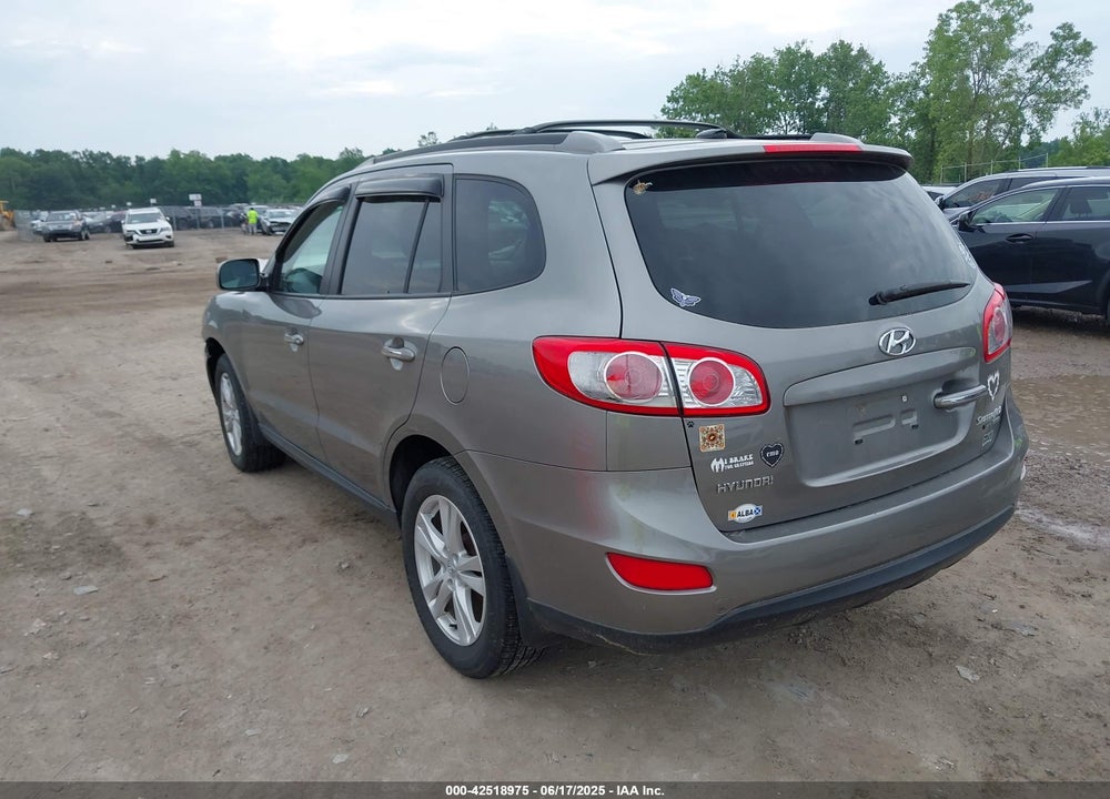 2011 HYUNDAI SANTA FE VIN: 5XYZKDAG5BG034274