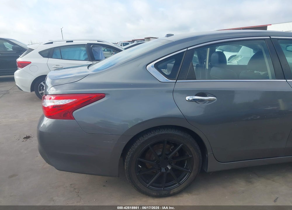 2016 NISSAN ALTIMA VIN: 1N4BL3AP0GC156647