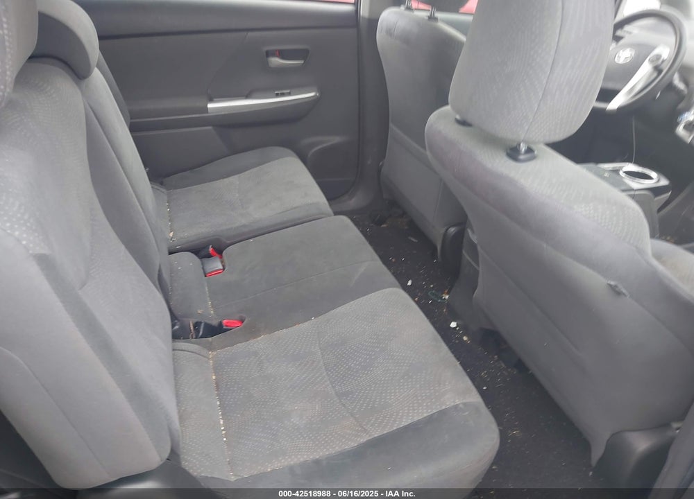 2012 TOYOTA PRIUS V VIN: JTDZN3EU8C3063355