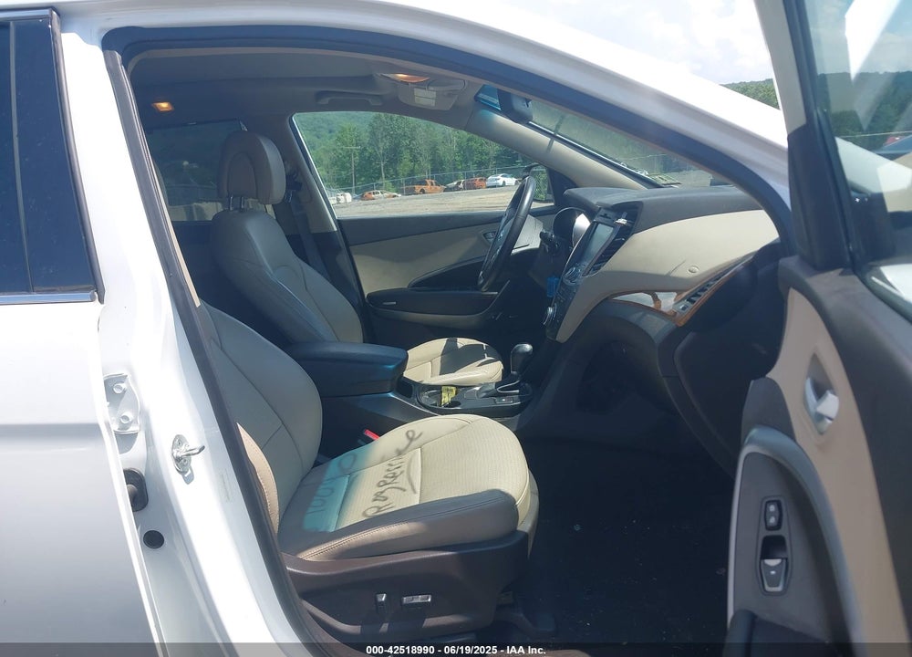 2014 HYUNDAI SANTA FE SPORT VIN: 5XYZWDLA1EG225384