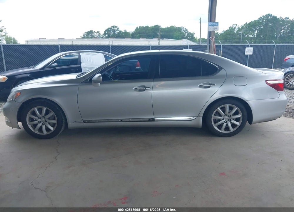 2007 LEXUS LS460 VIN: JTHBL46F575044235