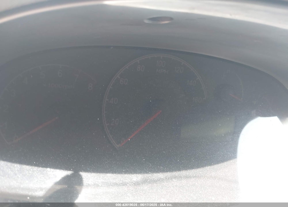 2006 HYUNDAI AZERA LIMITED/SE VIN: KMHFC46F66A098423