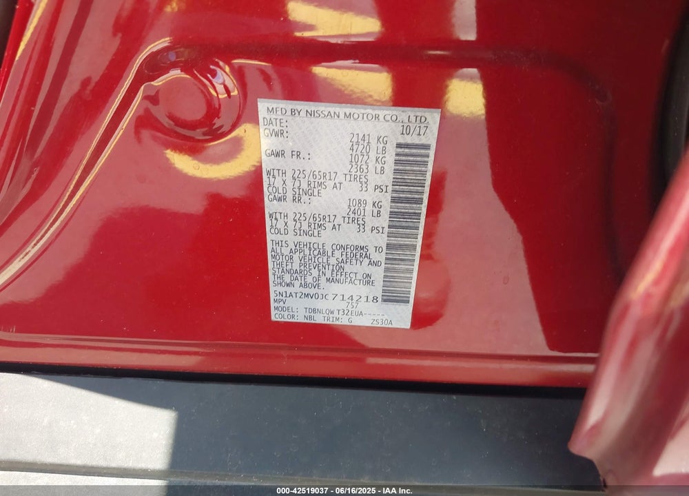 2018 NISSAN ROGUE VIN: 5N1AT2MV0JC714218