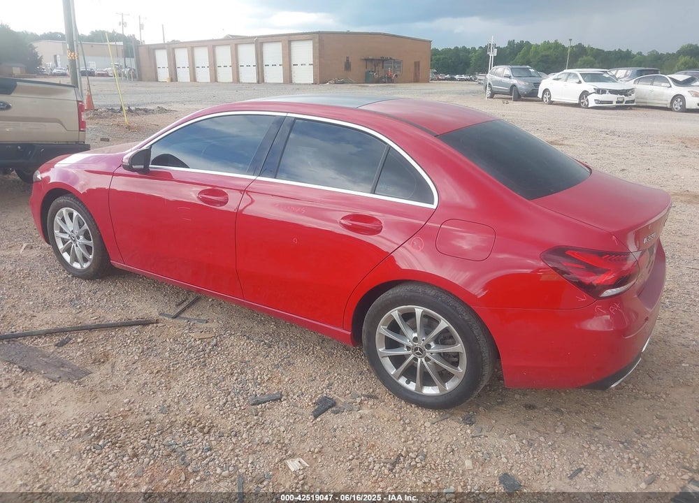 2019 MERCEDES-BENZ A-CLASS VIN: WDD3G4FB9KW024375