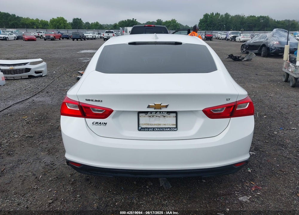 2018 CHEVROLET MALIBU LT VIN: 1G1ZD5ST0JF245162