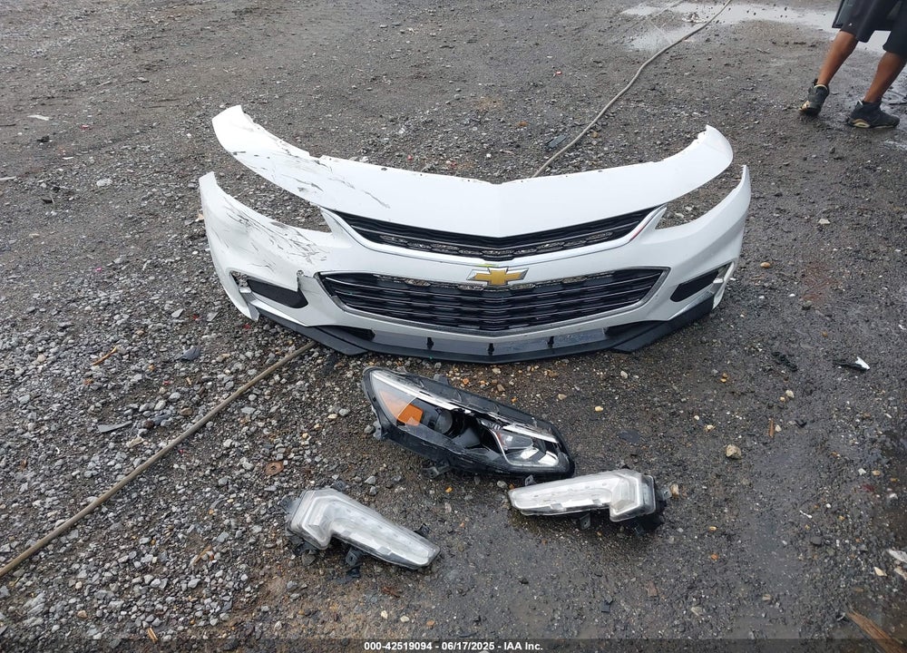 2018 CHEVROLET MALIBU LT VIN: 1G1ZD5ST0JF245162