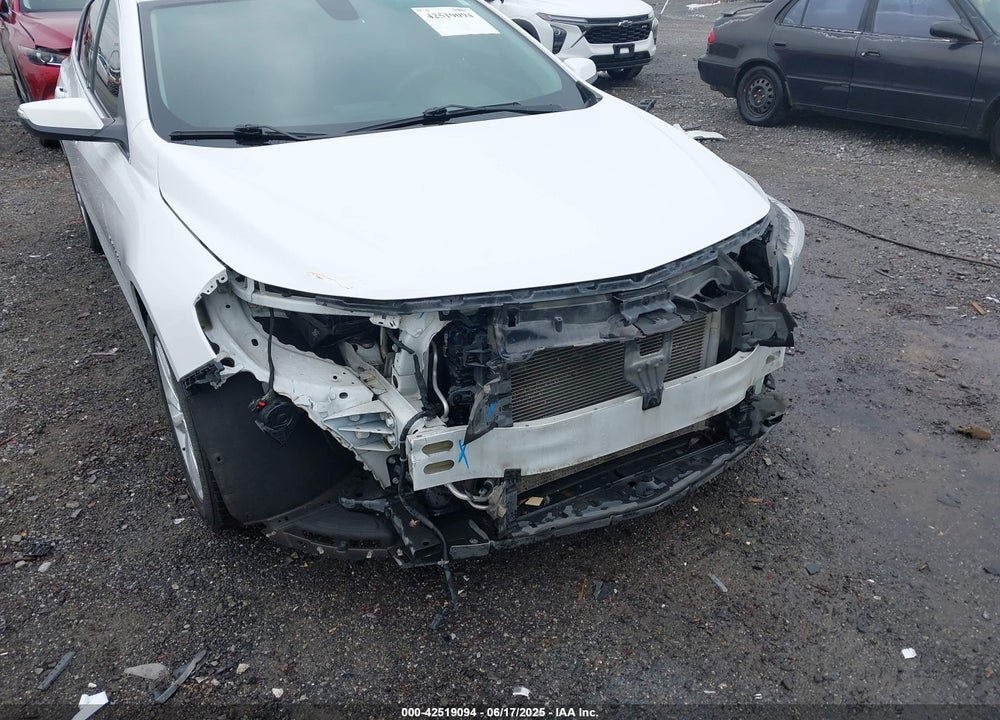 2018 CHEVROLET MALIBU LT VIN: 1G1ZD5ST0JF245162