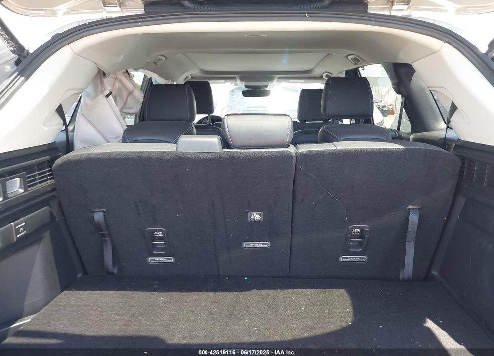 2024 MAZDA CX-90 PHEV VIN: JM3KKDHAXR1102735