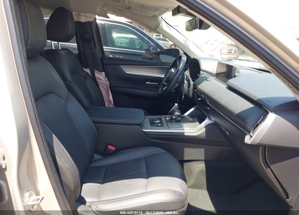2024 MAZDA CX-90 PHEV VIN: JM3KKDHAXR1102735