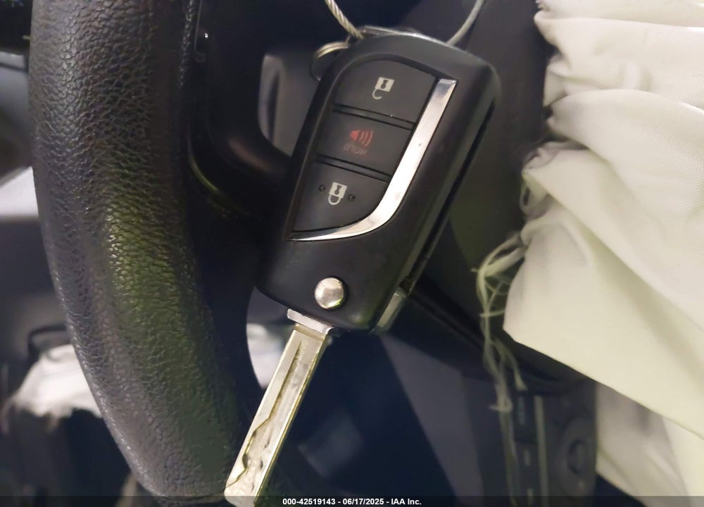 2022 TOYOTA RAV4 HYBRID VIN: 2T3MWRFV0NW129205