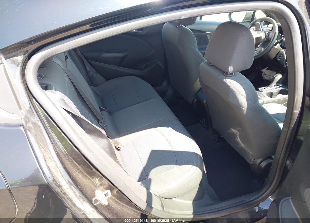 2019 CHEVROLET CRUZE VIN: 3G1BE6SM0KS529689