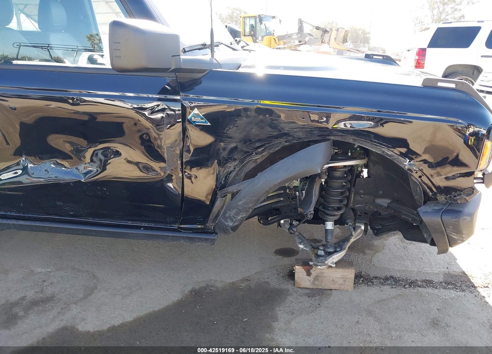 2024 FORD BRONCO VIN: 1FMDE1AH3RLB44629