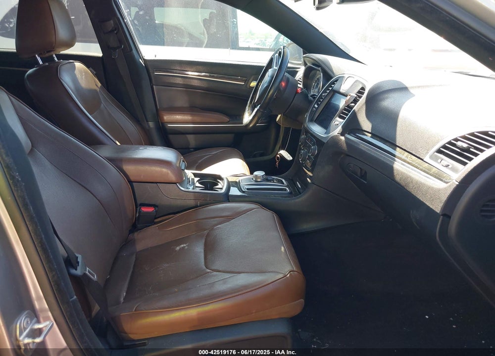 2018 CHRYSLER 300 VIN: 2C3CCAEG6JH145836