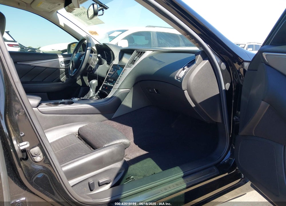 2016 INFINITI Q50 VIN: JN1EV7AP2GM305064