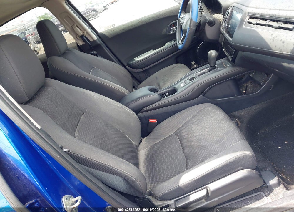 2019 HONDA HR-V VIN: 3CZRU6H58KM726567
