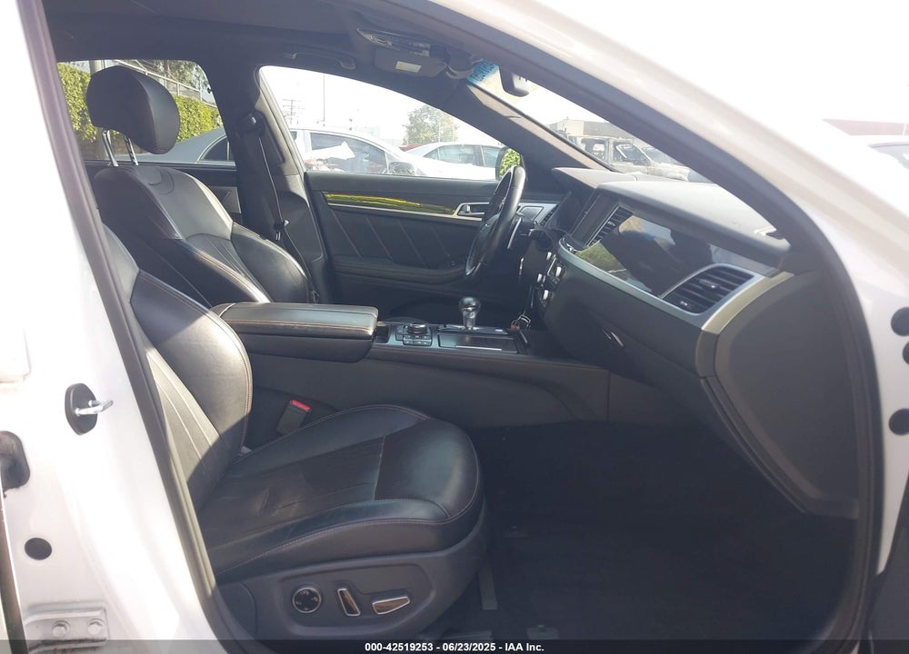 2018 GENESIS G80 VIN: KMHGN4JB7JU230437