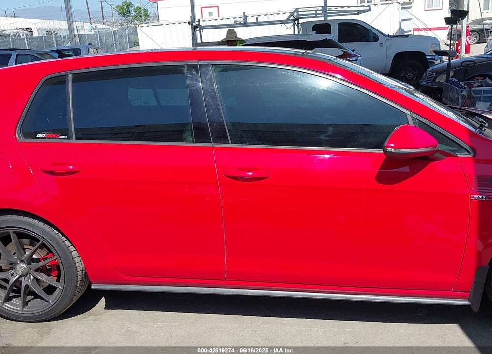 2015 VOLKSWAGEN GOLF GTI 2.0T AUTOBAHN W/PERFORMANCE PACKAGE 4-DOOR VIN: 3VW447AU2FM057089