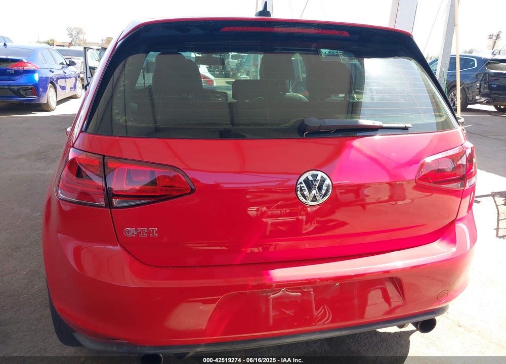 2015 VOLKSWAGEN GOLF GTI 2.0T AUTOBAHN W/PERFORMANCE PACKAGE 4-DOOR VIN: 3VW447AU2FM057089