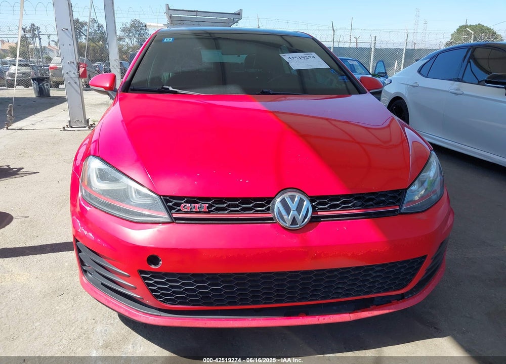 2015 VOLKSWAGEN GOLF GTI 2.0T AUTOBAHN W/PERFORMANCE PACKAGE 4-DOOR VIN: 3VW447AU2FM057089