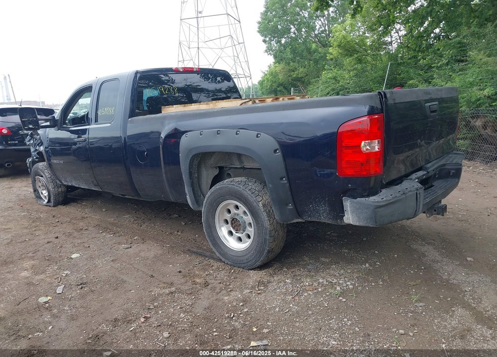 2008 CHEVROLET SILVERADO 2500HD WORK TRUCK VIN: 1GCHC29K08E144222