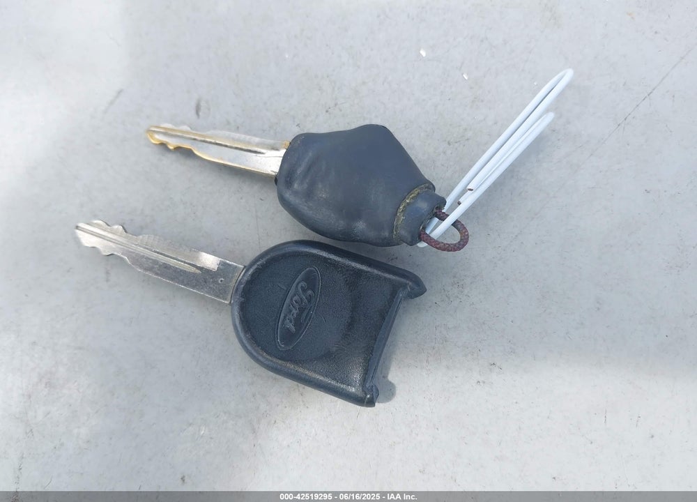 2006 FORD F-150 VIN: 1FTRX02W46KA66620
