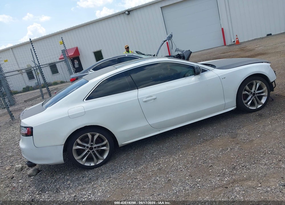 2009 AUDI A5 VIN: WAUDK78T39A032206