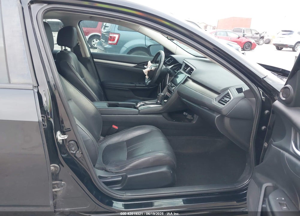2016 HONDA CIVIC VIN: 19XFC1F74GE039641