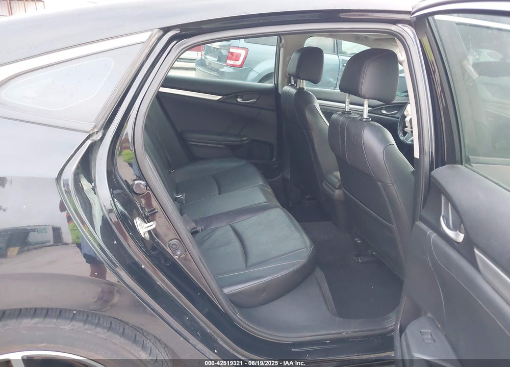 2016 HONDA CIVIC VIN: 19XFC1F74GE039641