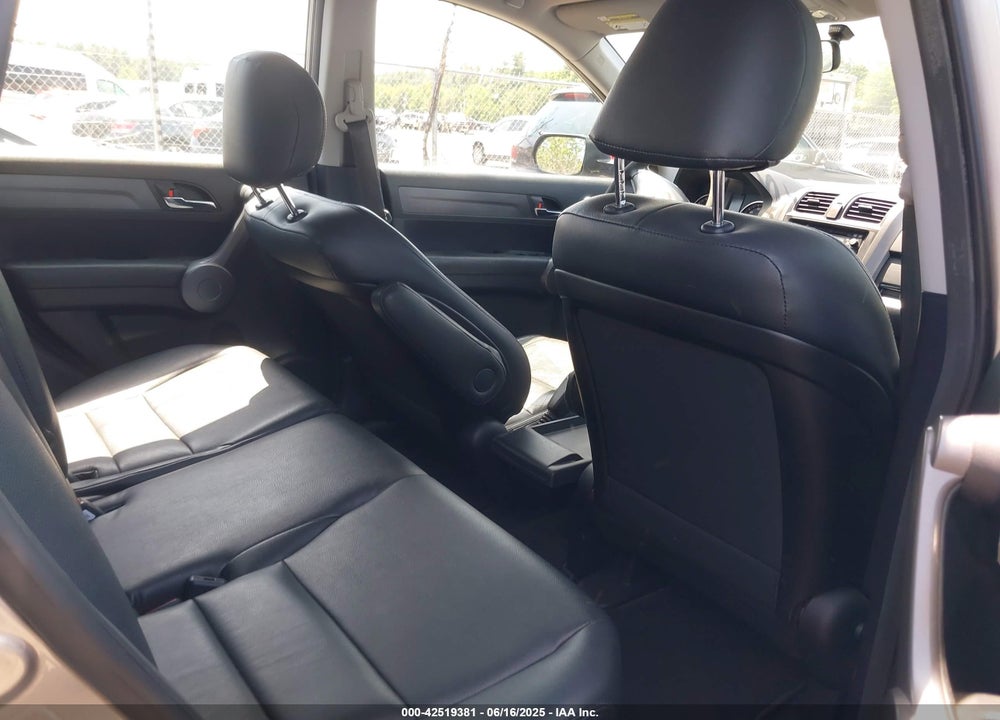 2008 HONDA CR-V LX VIN: JHLRE38328C022992