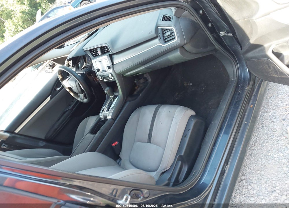 2017 HONDA CIVIC LX VIN: 2HGFC2F51HH564006