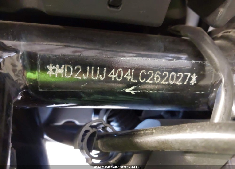 2020 HUSQVARNA VITPILEN 401/SVARTPILEN 401 VIN: MD2JUJ404LC262027