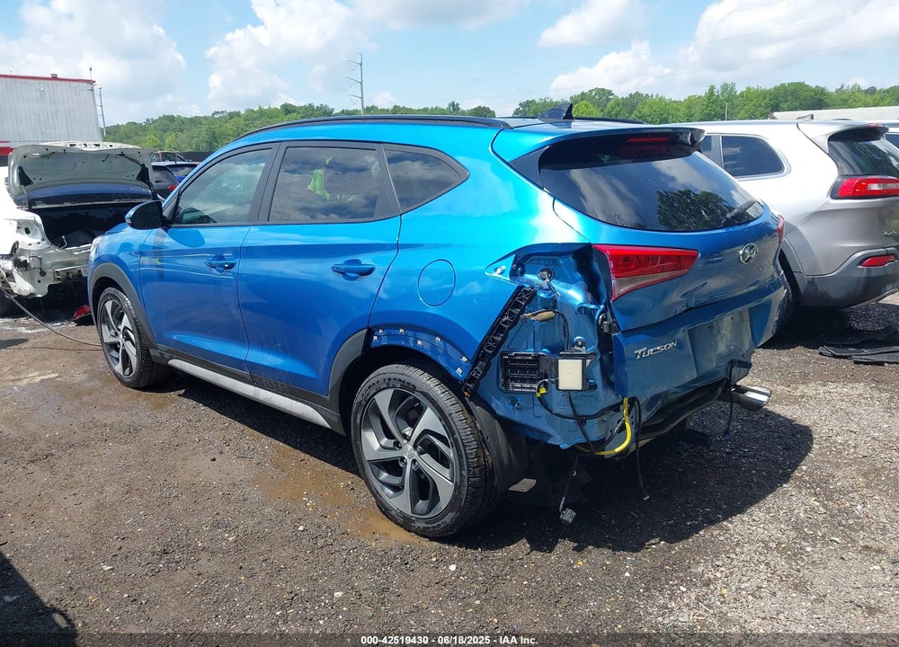 2018 HYUNDAI TUCSON VALUE VIN: KM8J3CA22JU641444