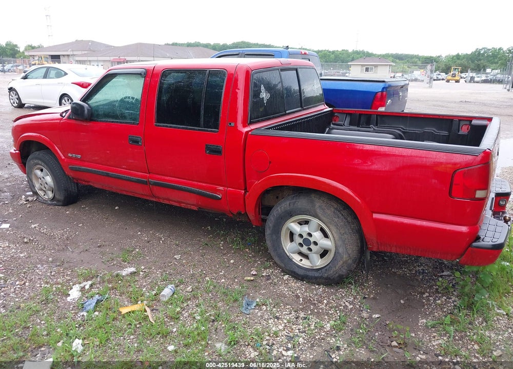 2004 CHEVROLET S-10 LS VIN: 1GCDT13X24K113126