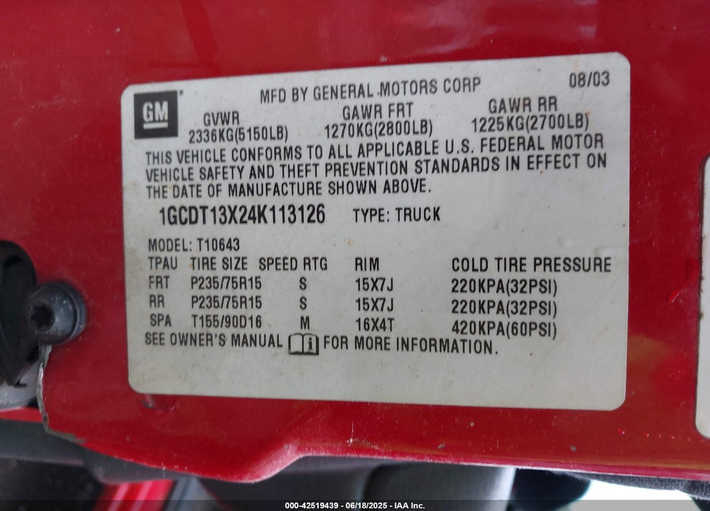 2004 CHEVROLET S-10 LS VIN: 1GCDT13X24K113126
