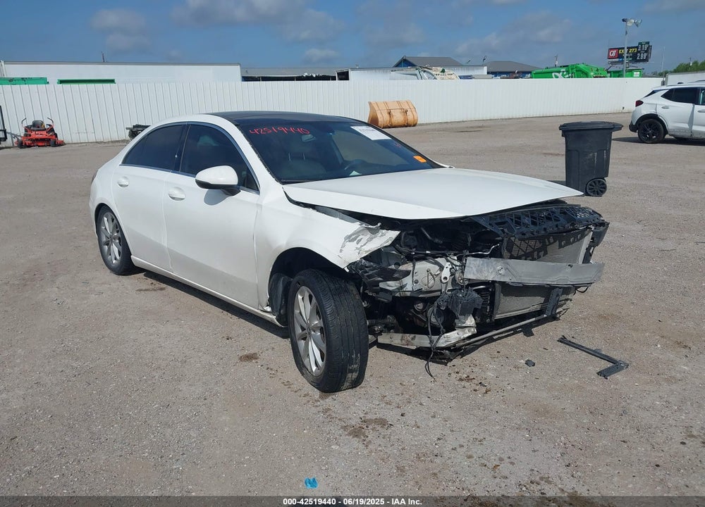 2019 MERCEDES-BENZ A 220 4MATIC VIN: WDD3G4FB9KW020200