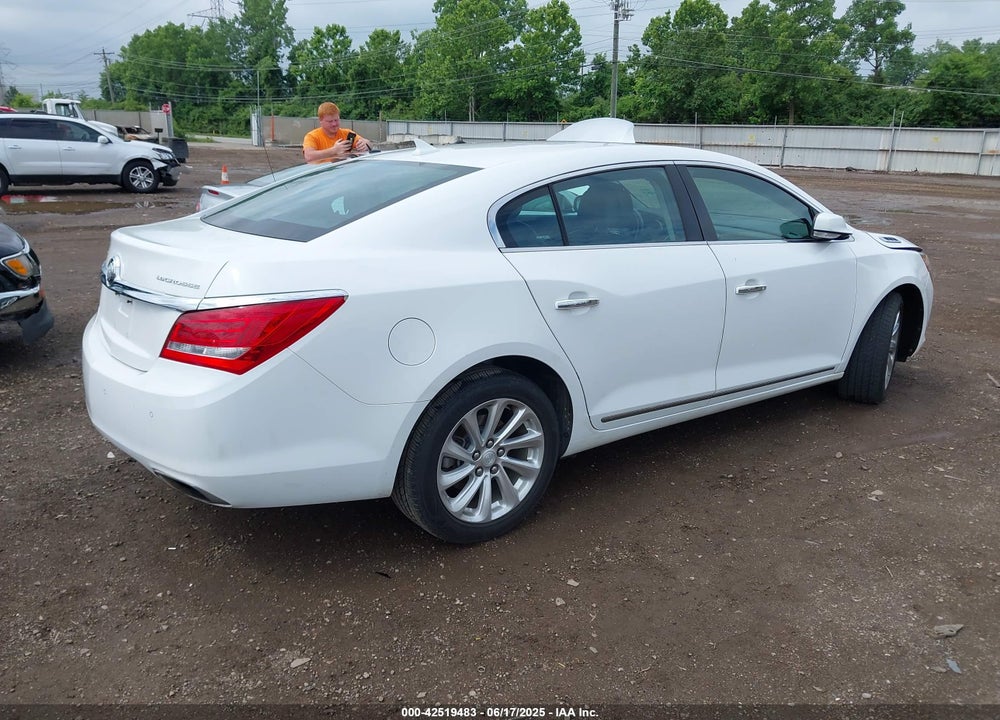 2014 BUICK LACROSSE VIN: 1G4GB5G33EF287680