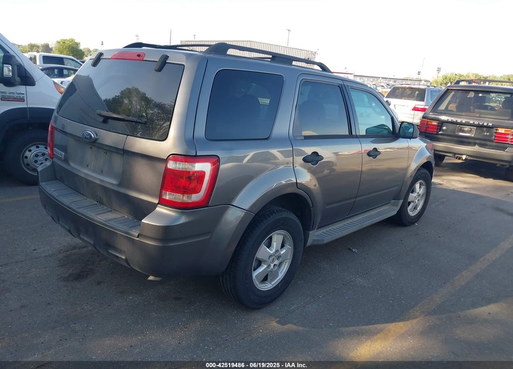 2009 FORD ESCAPE VIN: 1FMCU03G89KA53827