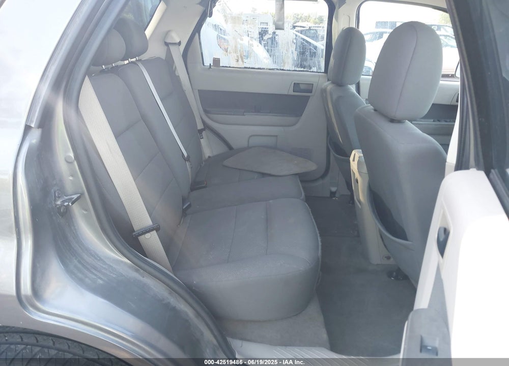 2009 FORD ESCAPE VIN: 1FMCU03G89KA53827