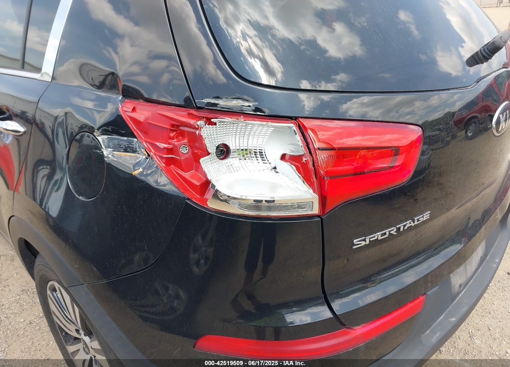 2015 KIA SPORTAGE VIN: KNDPCCACXF7771873
