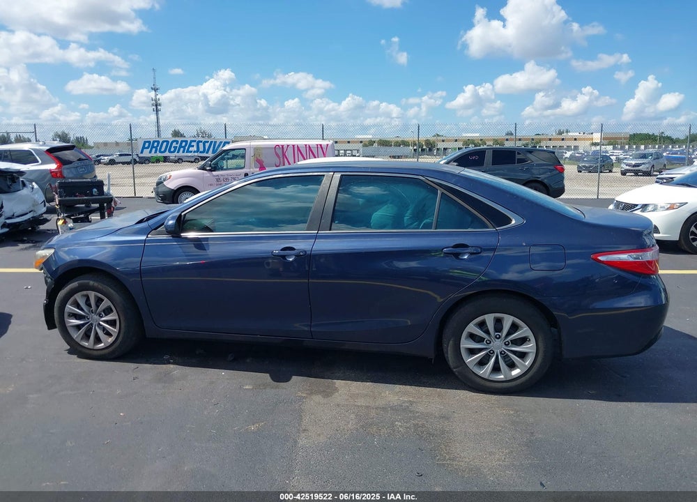2017 TOYOTA CAMRY VIN: 4T1BF1FK1HU737813