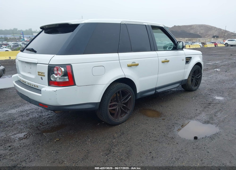 2011 LAND ROVER RANGE ROVER SPORT VIN: SALSK2D40BA264515