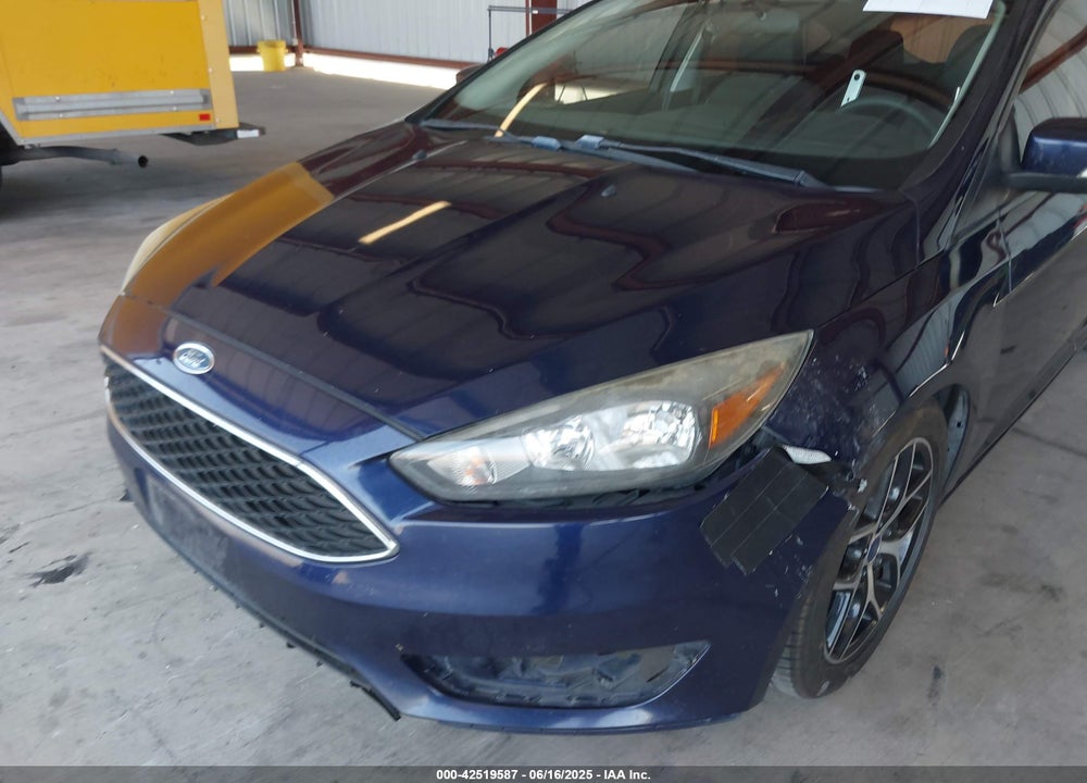 2017 FORD FOCUS SEL VIN: 1FADP3M27HL263743