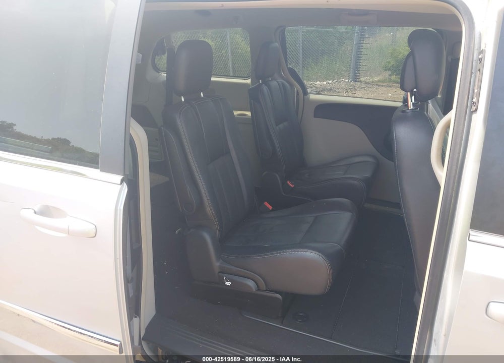 2012 CHRYSLER TOWN & COUNTRY TOURING VIN: 2C4RC1BG7CR194728