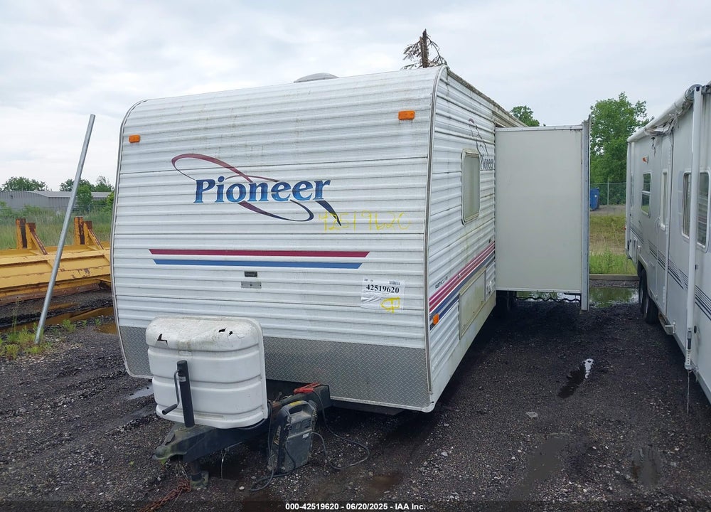 2002 FLEETWOOD OTHER VIN: 1EB1T252X26001673