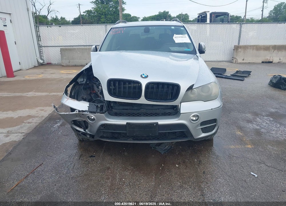 2011 BMW X5 VIN: 5UXZV4C55BL400935