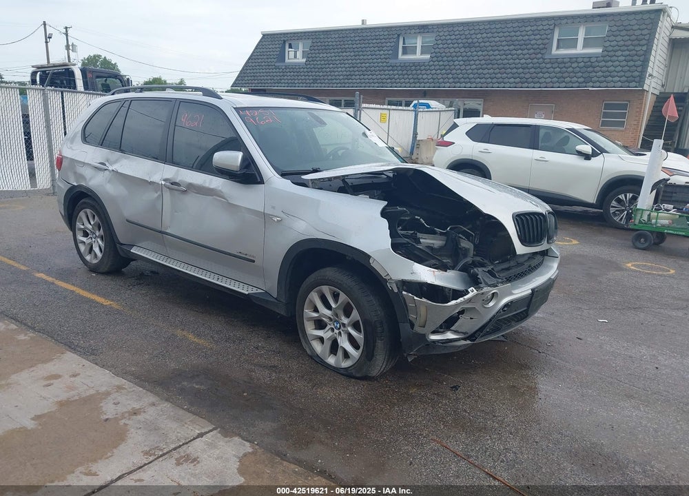 2011 BMW X5 VIN: 5UXZV4C55BL400935