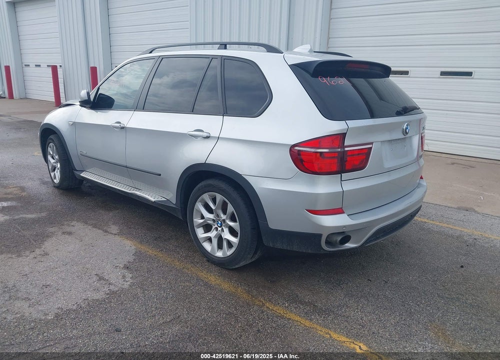 2011 BMW X5 VIN: 5UXZV4C55BL400935