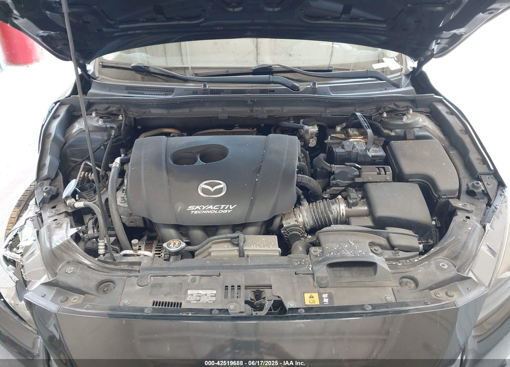 2018 MAZDA 3 VIN: 3MZBN1W30JM174177