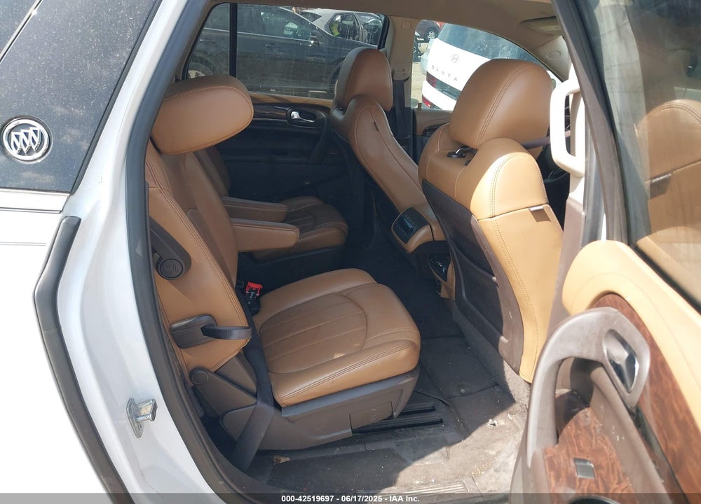 2016 BUICK ENCLAVE VIN: 5GAKRBKD3GJ214755