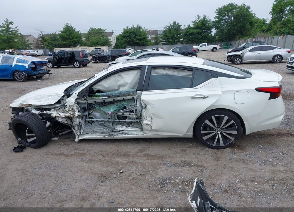 2020 NISSAN ALTIMA PLATINUM INTELLIGENT AWD VIN: 1N4BL4FW5LC165859